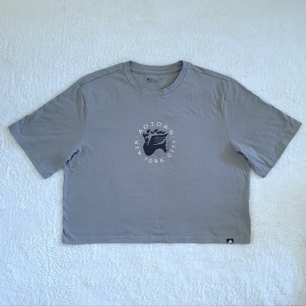 Adidas New York City🏙 Peace Dove🕊 Tee👕 - NWT - Picture 11 of 14